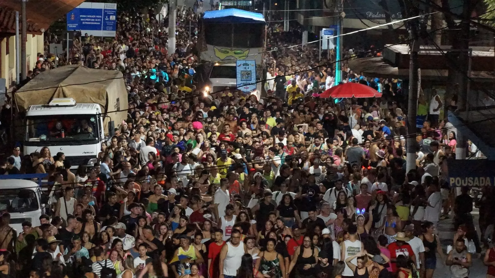 Carnaval em Pinda é sucesso, garantindo muita folia para milhares de pessoas